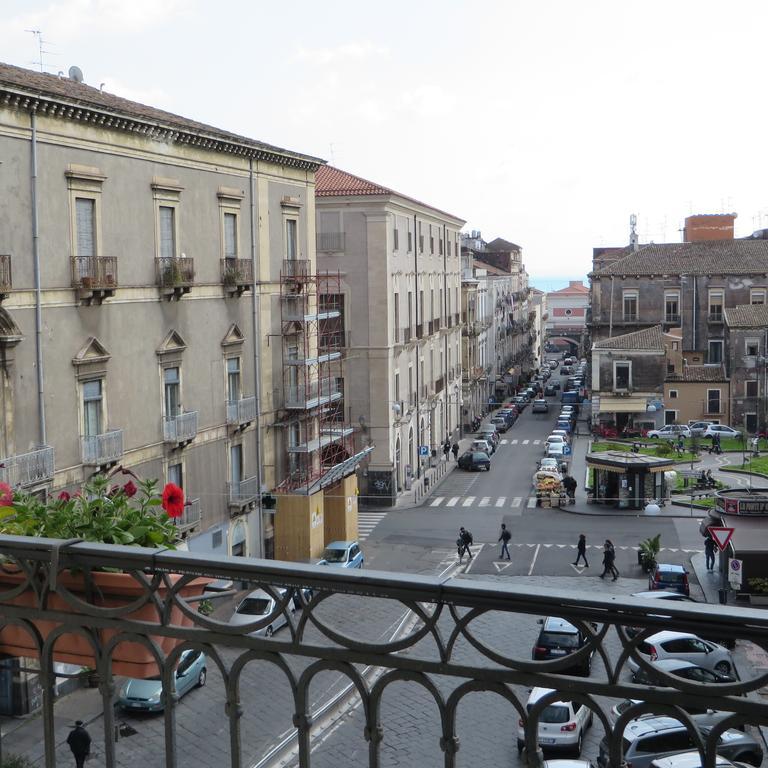 B&B al Teatro Massimo Catania Camera foto